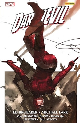 DAREDEVIL DE ED BRUBAKER Y MICHAEL LARK 1 (MARVEL OMNIBUS)